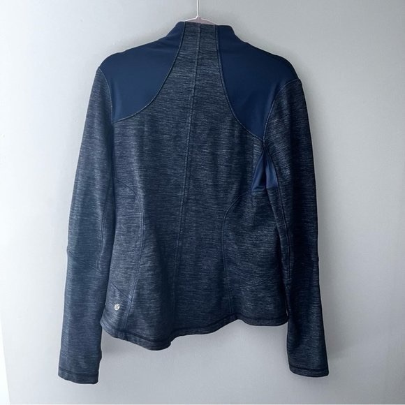 NWT Aritzia TNA New Supply Cargo Pants Navy Blue Womens Size 4 - Picture 3 of 5